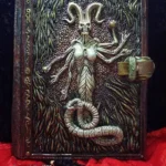 عکس جلد کتاب رستاخیز مردگان